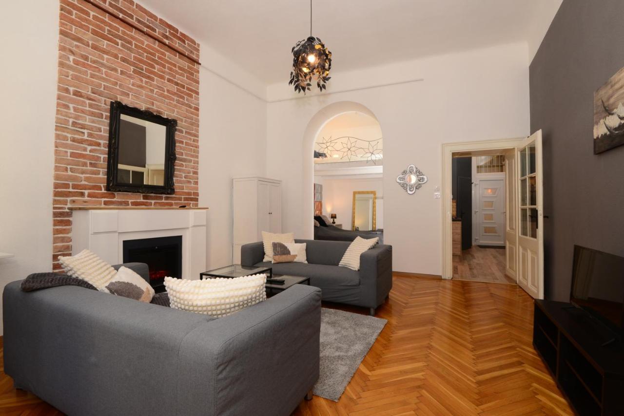 Your Place Apartman Budapesta Exterior foto